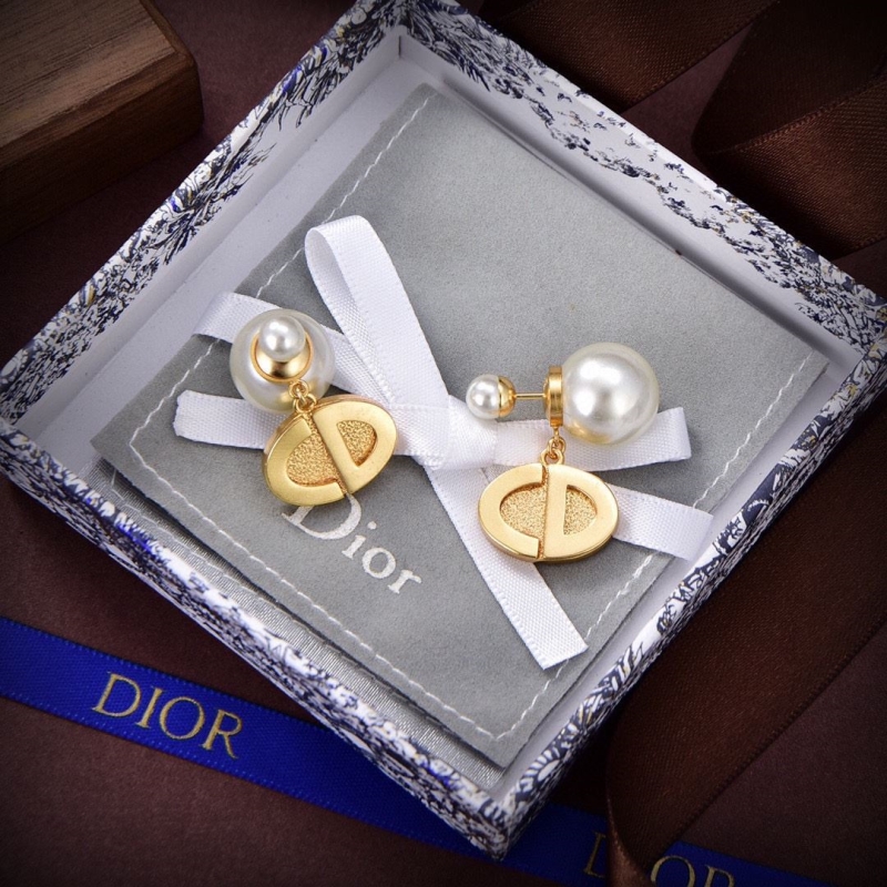 ch**an D*or earrings